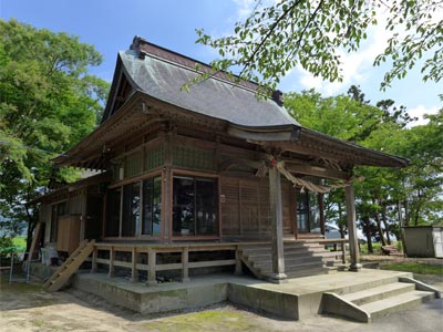 旧中条町築地の弥彦神社社殿