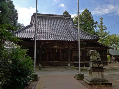 三条市帯織の日枝神社拝殿