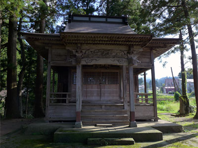 上越市安塚区須川の菱神社社殿