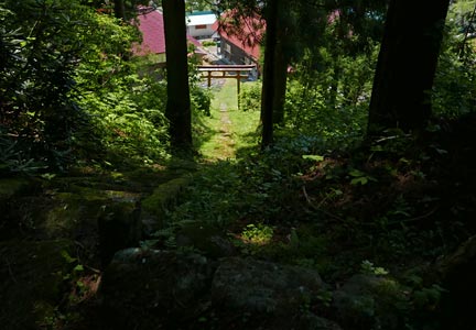 阿賀町七名の山神社境内からの眺望