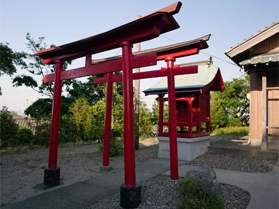 太郎代の白山姫神社社殿