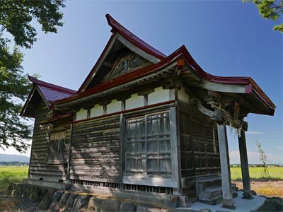 旧板倉町針の諏訪神社社殿全景