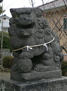 石垣神社狛犬（阿像）