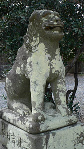 大在の住吉神社狛犬（吽像）