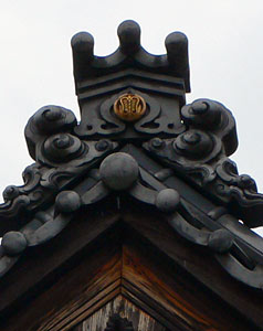 二葉山神社拝殿屋根
