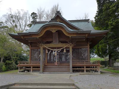大分市中戸次の熊野神社社殿